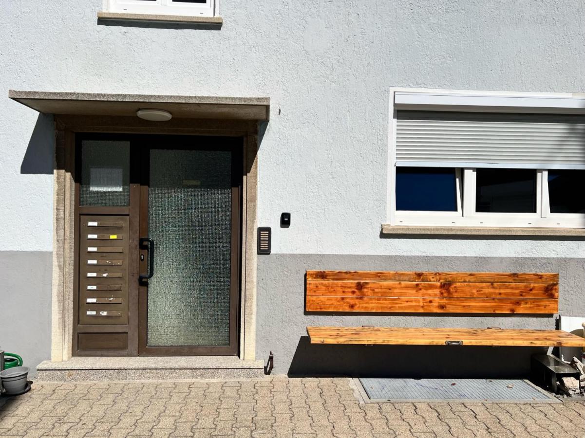 *Wohnung Nele* Einzigartig In Vs Mit Parkplatz Филлинген-Швеннинген Экстерьер фото